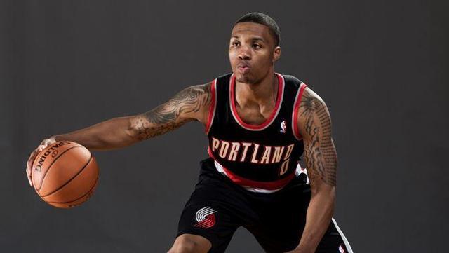 展示了球员 展示了球员