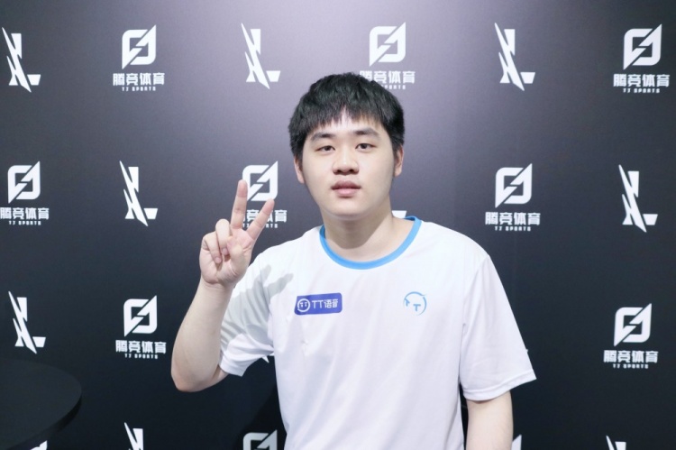 以提高对手 以提高对手